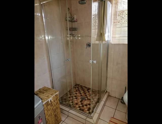 3 BEDROOM FREESTANDING FOR SALE IN TSAKANE EXT 12